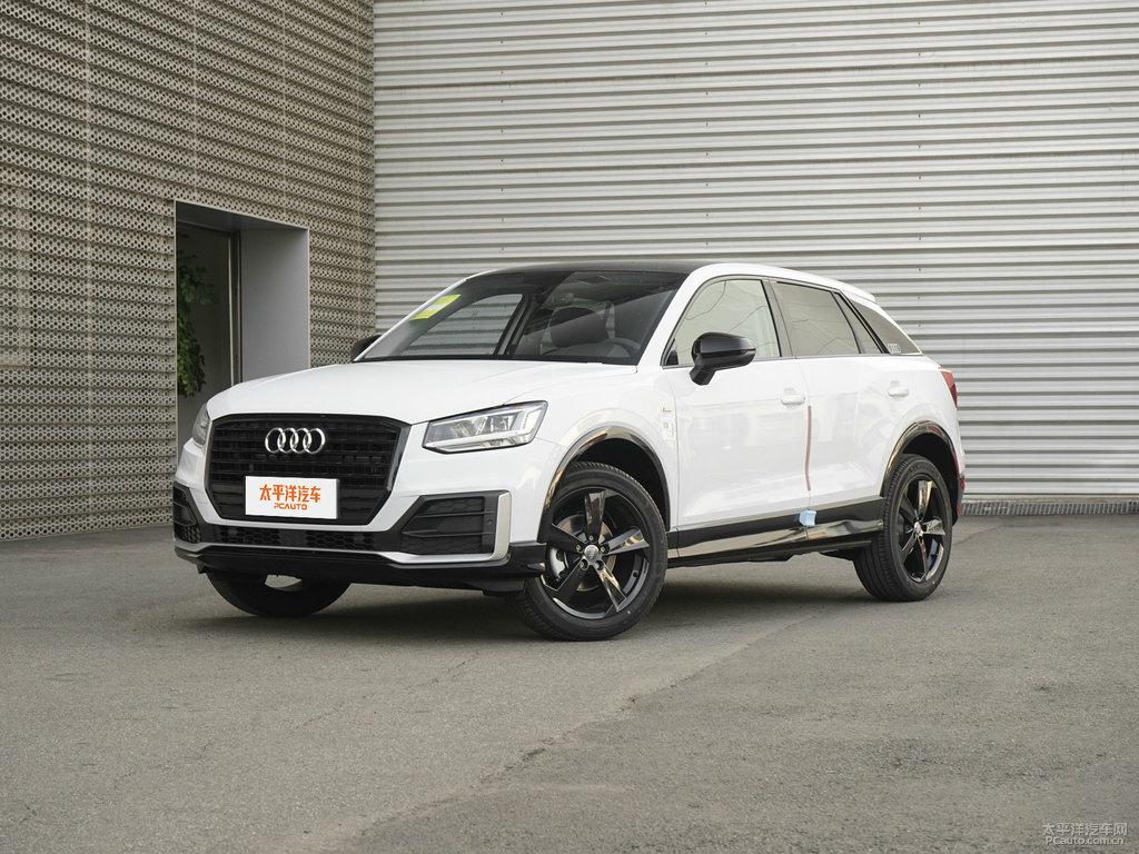 冰川白奧迪Q2L整車外觀外觀圖片