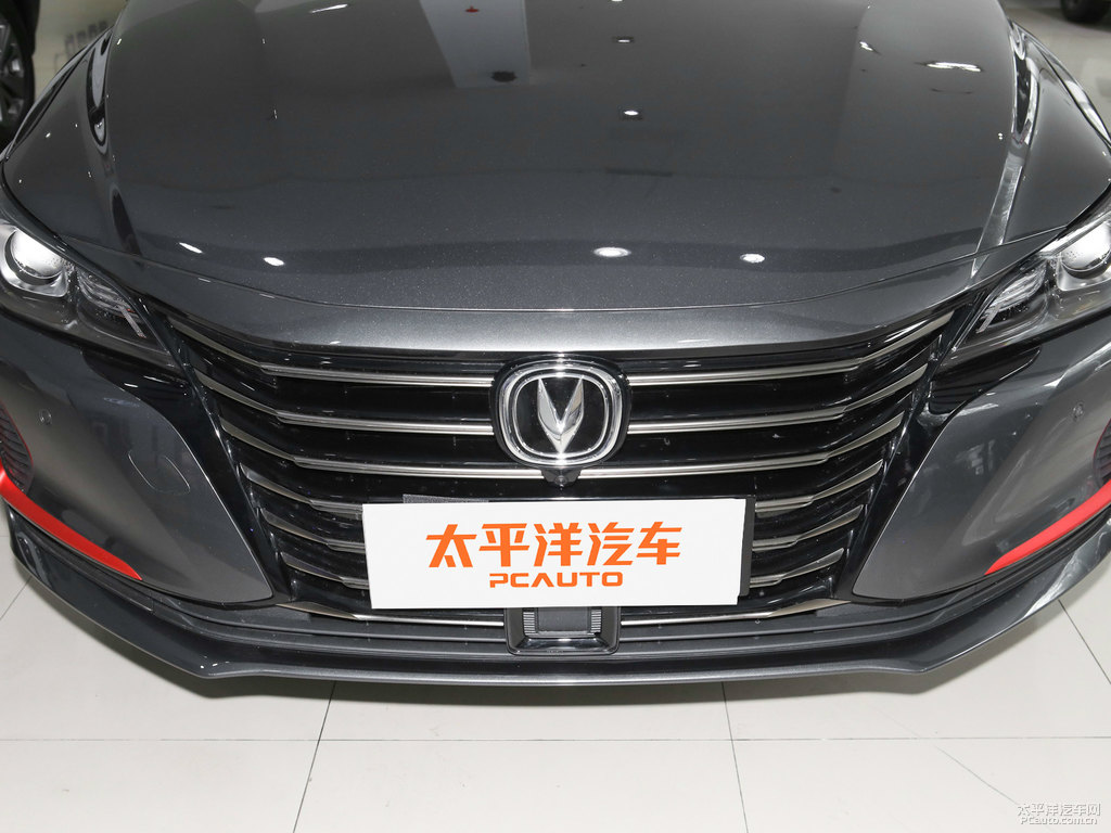 尊貴黑銳程CC車頭外觀圖片