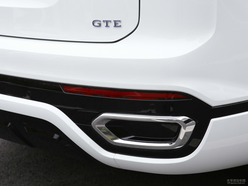 極地白探岳GTE車尾外觀圖片