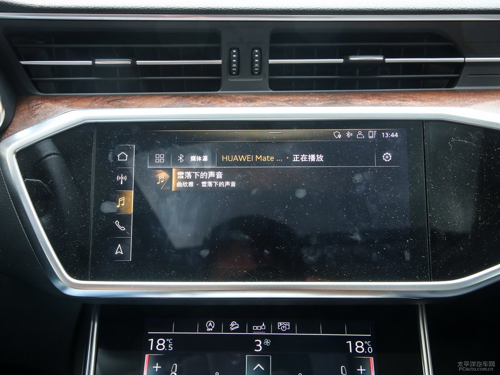 傳奇黑奧迪A6(進口)中控內(nèi)飾圖片