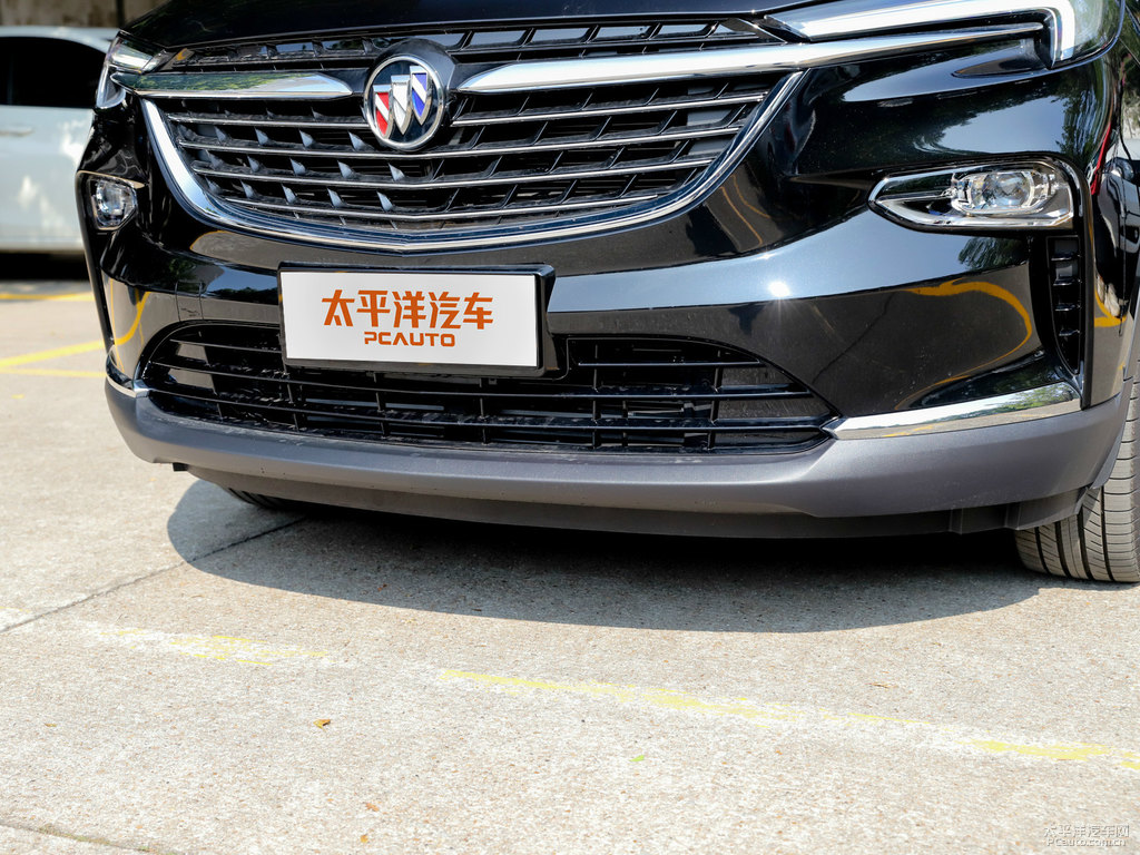 墨玉黑昂科旗車頭外觀圖片