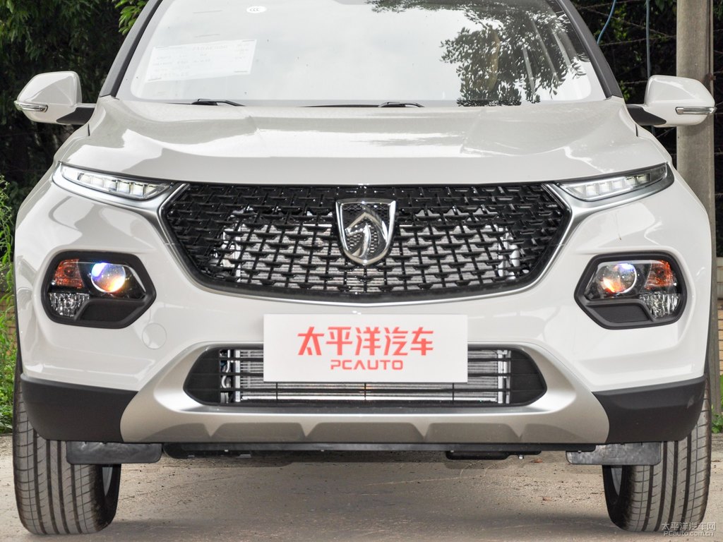 糖果白寶駿510車頭外觀圖片