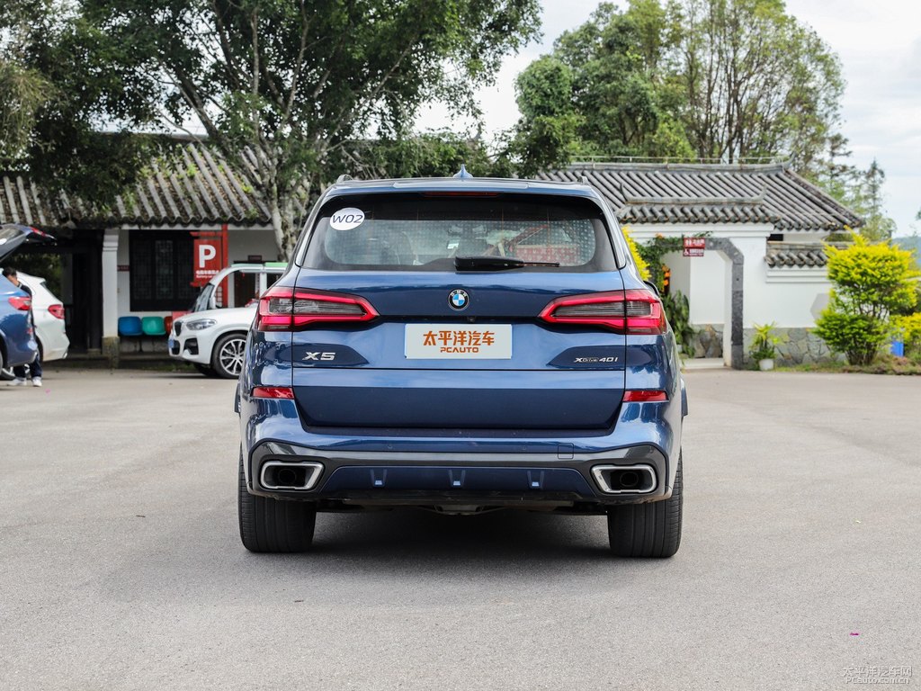 量子藍(lán)寶馬X5(進(jìn)口)整車外觀外觀圖片