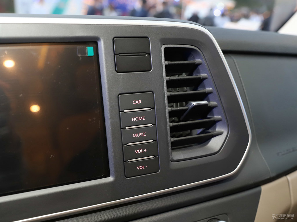 ͨMAXUS V80܇п؃(ni)DƬ