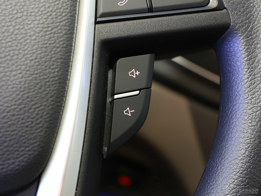 ͨMAXUS V80܇п؃(ni)DƬ