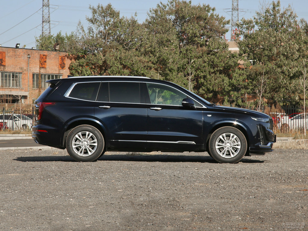 黛藍(lán)凱迪拉克XT6整車外觀外觀圖片