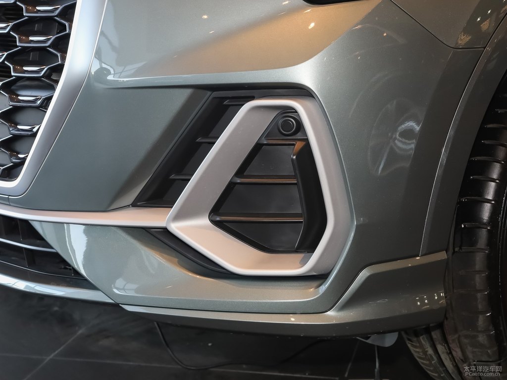 鱷魚綠奧迪Q3 Sportback車頭外觀圖片