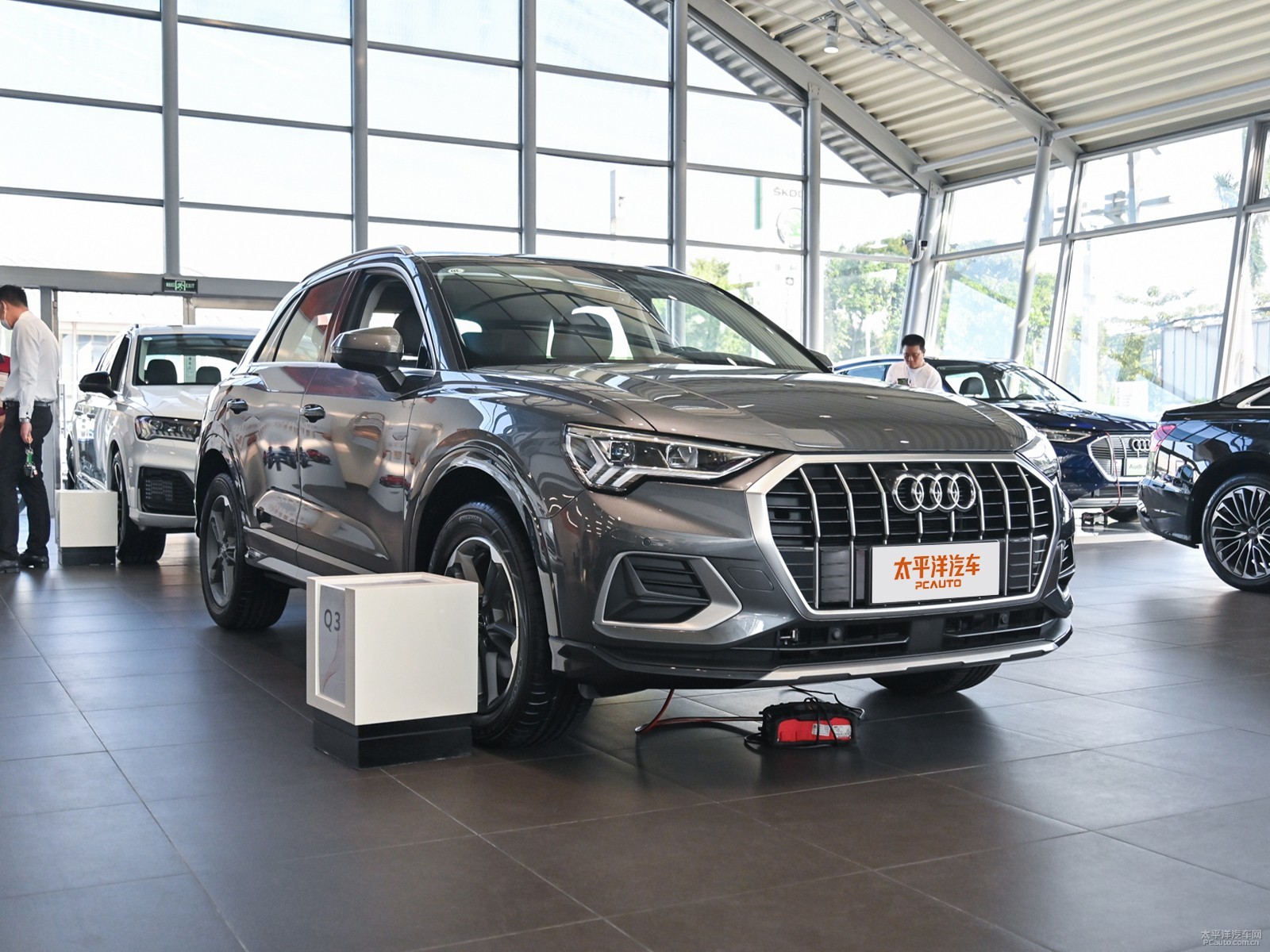 奥迪q3 2021款 35 tfsi 进取致雅型报价