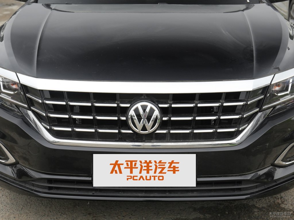 玄武黑帕薩特車頭外觀圖片