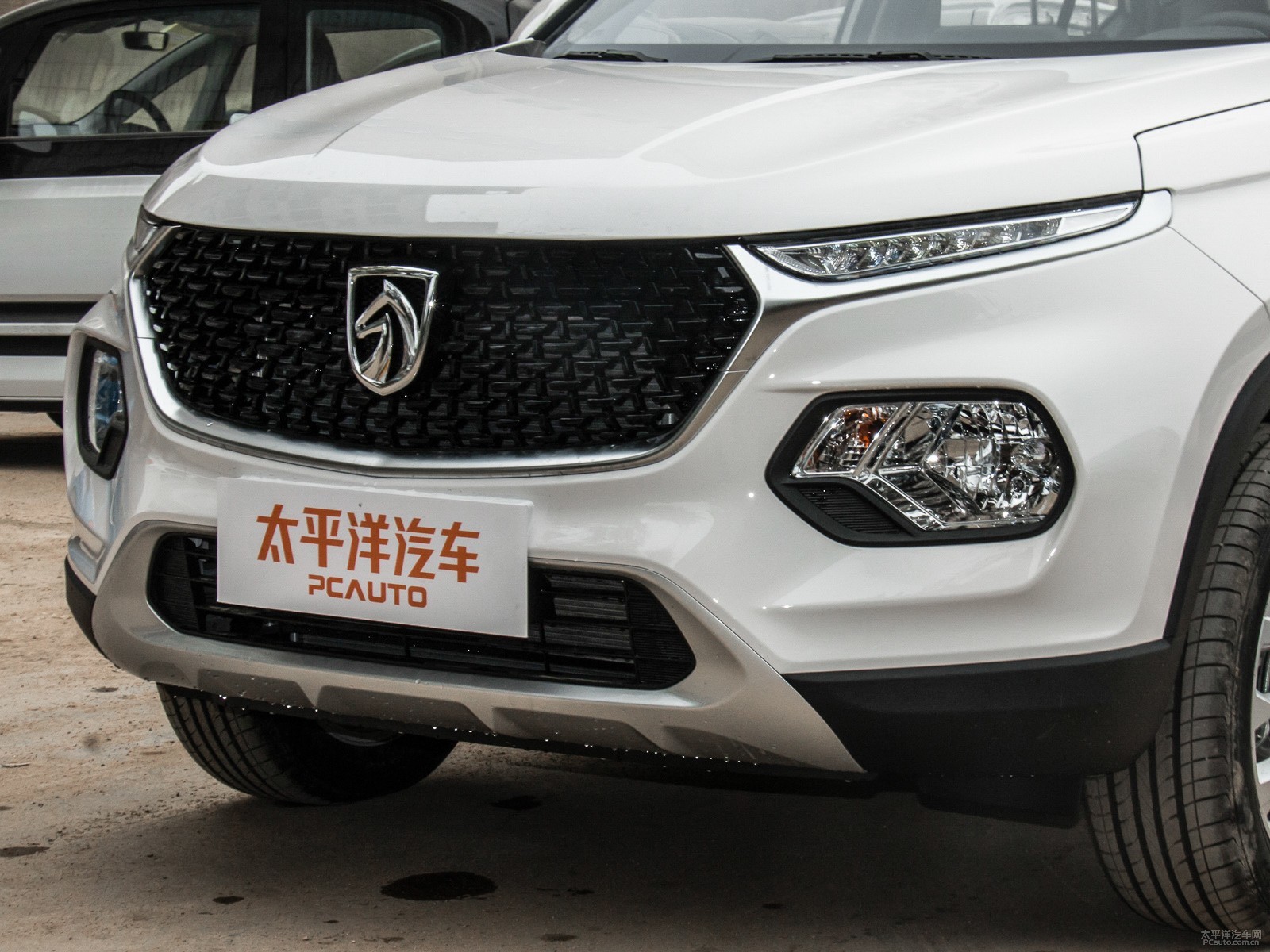 寶駿510外觀高清大圖
