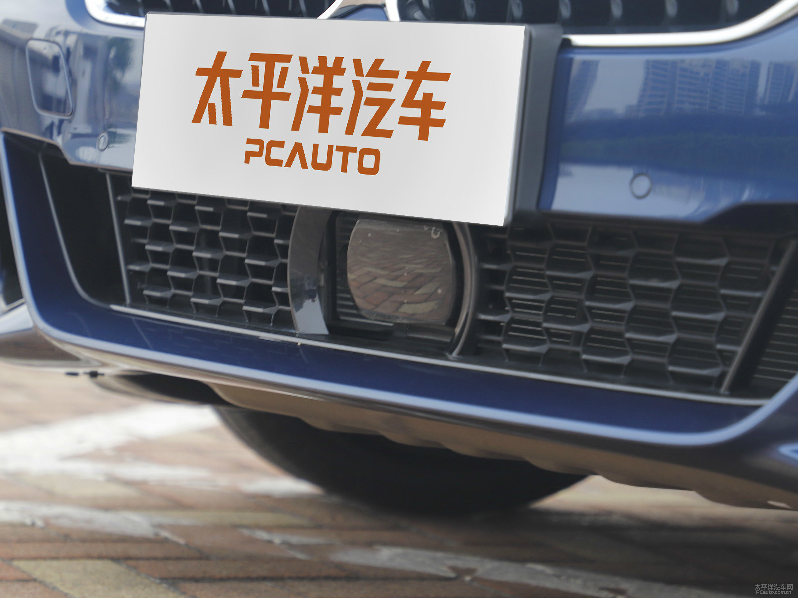 寶馬5系外觀高清大圖
