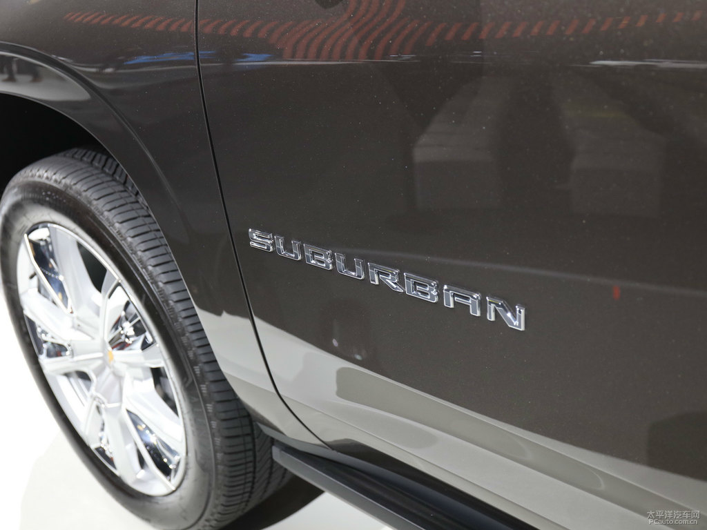 ѩmSuburban܇^DƬ