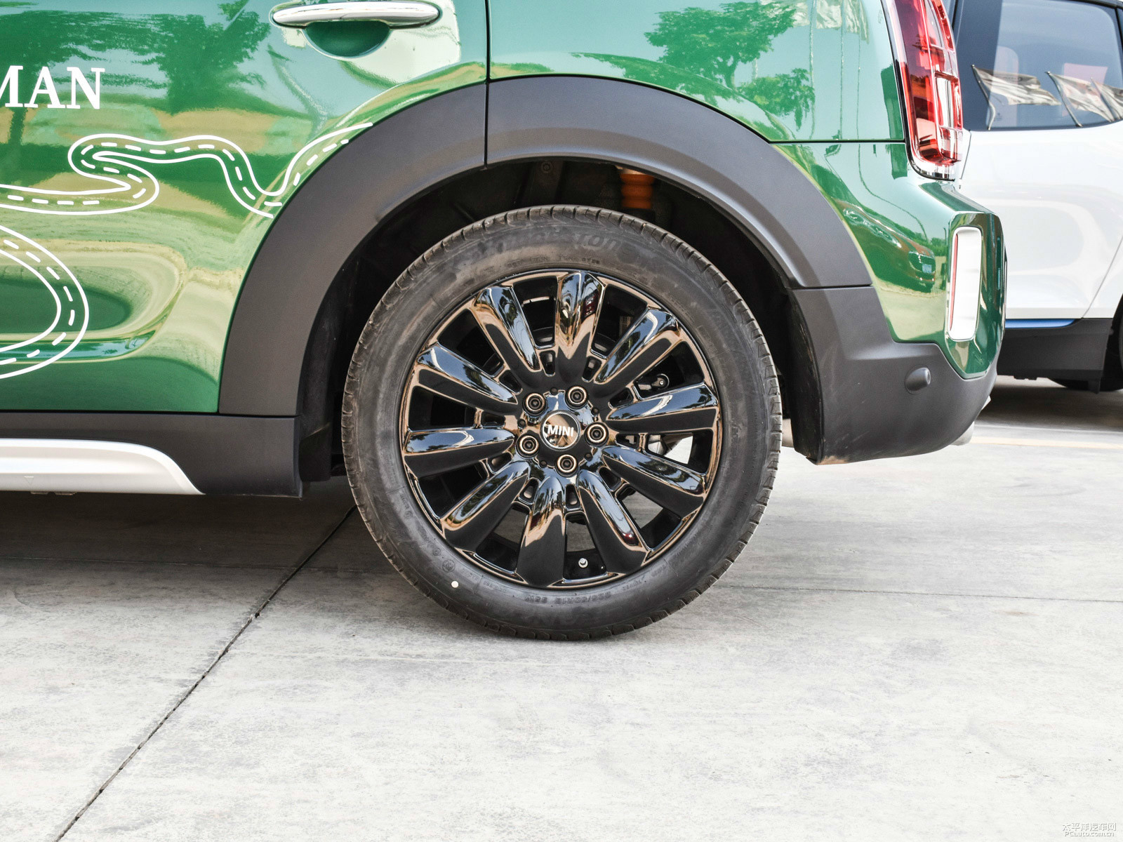 MINI COUNTRYMAN外觀高清大圖