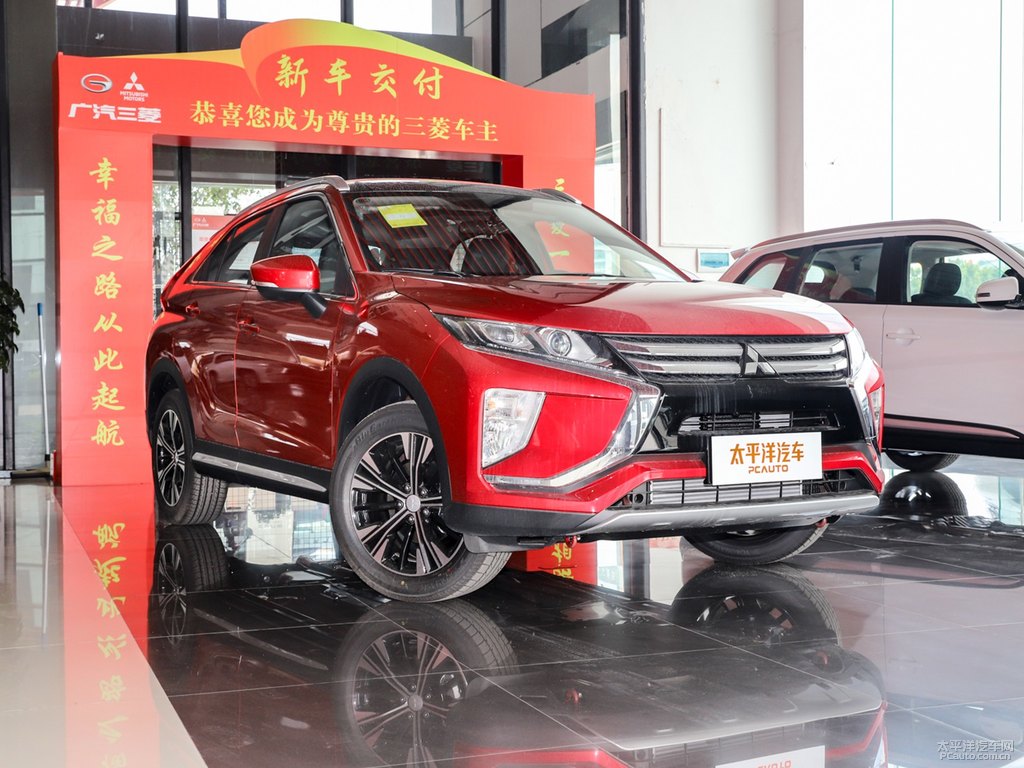 鉆石紅奕歌整車外觀外觀圖片
