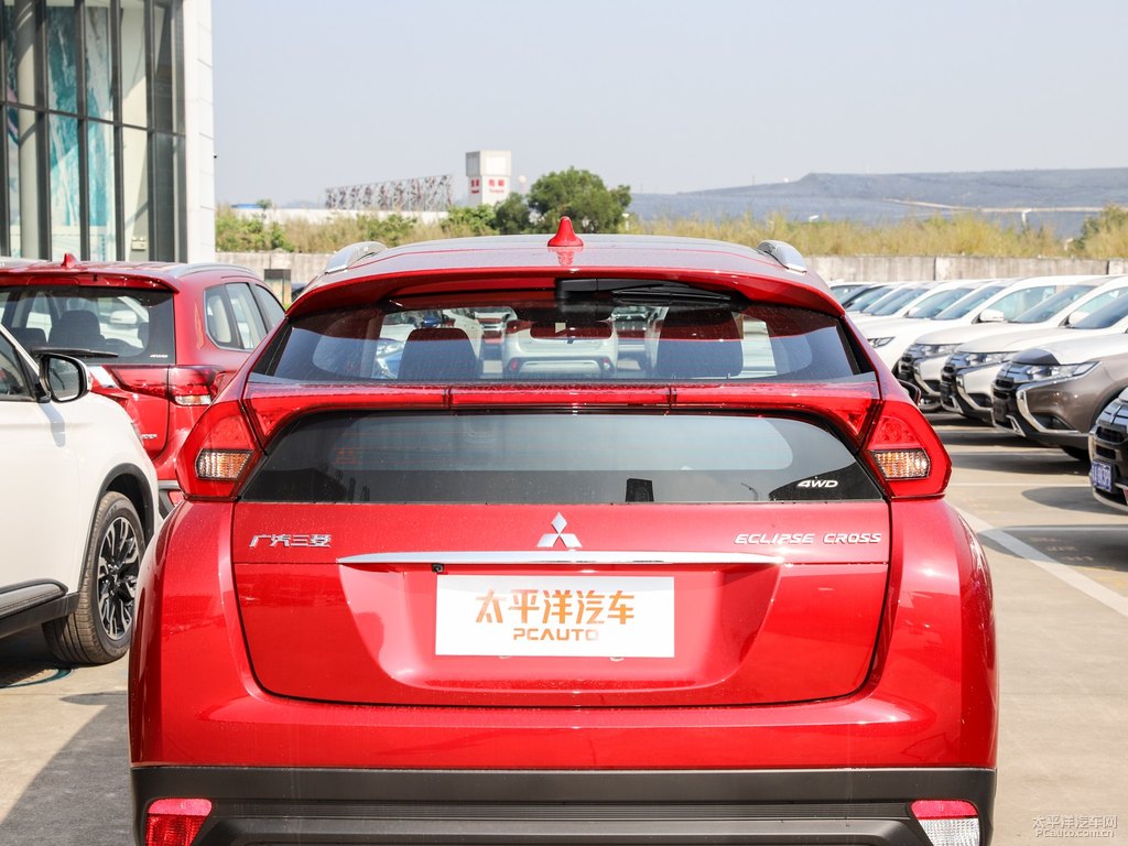 鉆石紅奕歌車尾外觀圖片