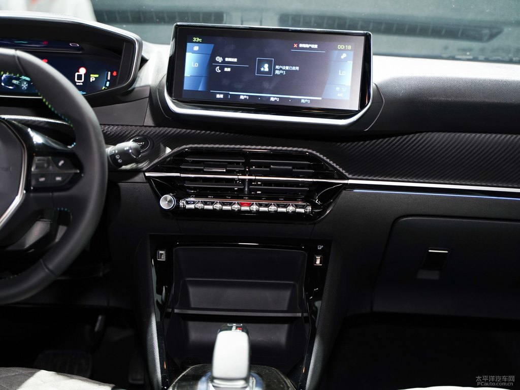 e2008DƬ