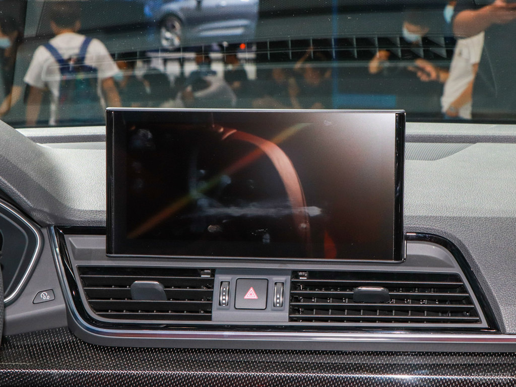 奧迪Q5L Sportback圖片