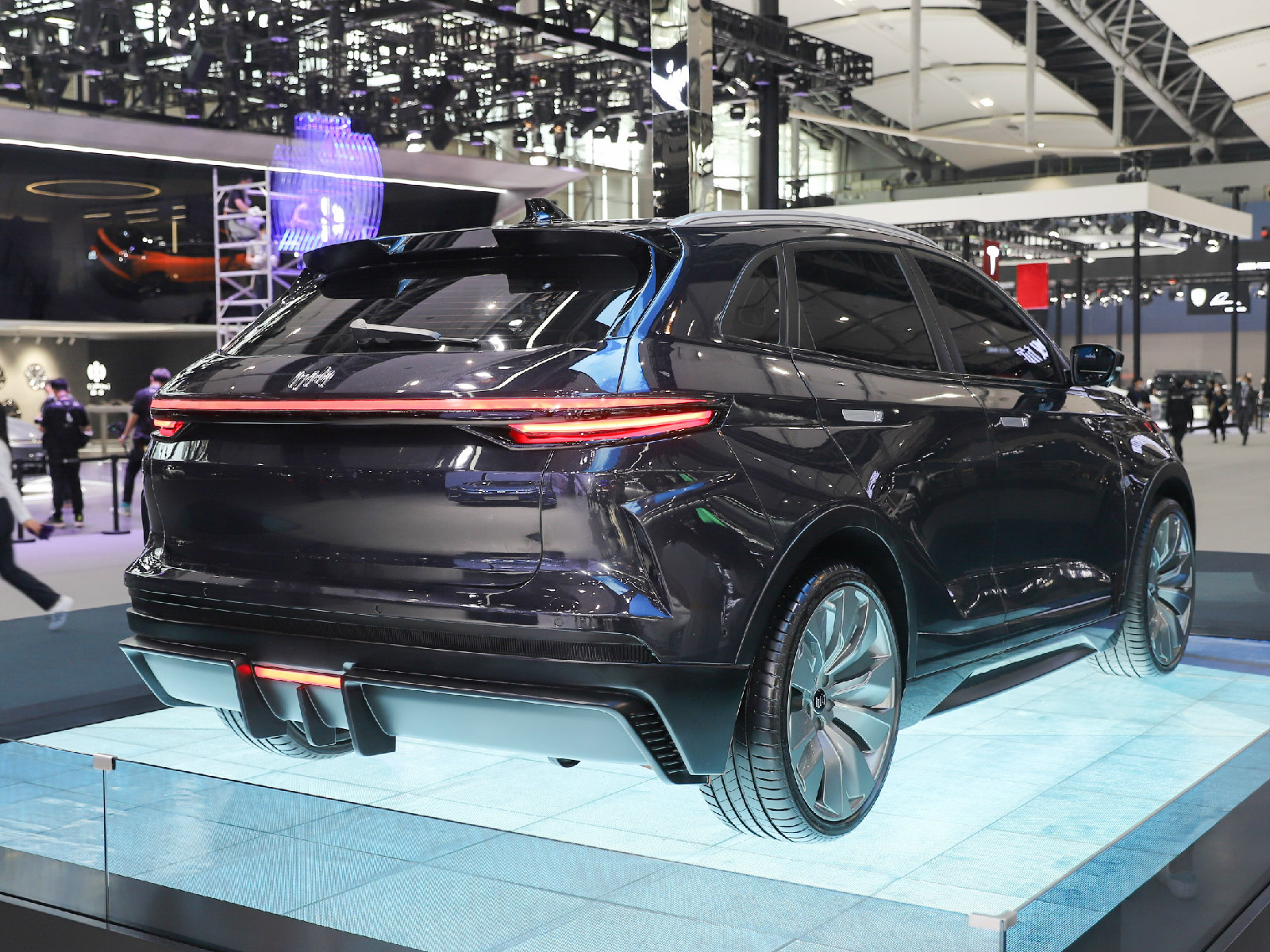 威馬EX5車展高清大圖
