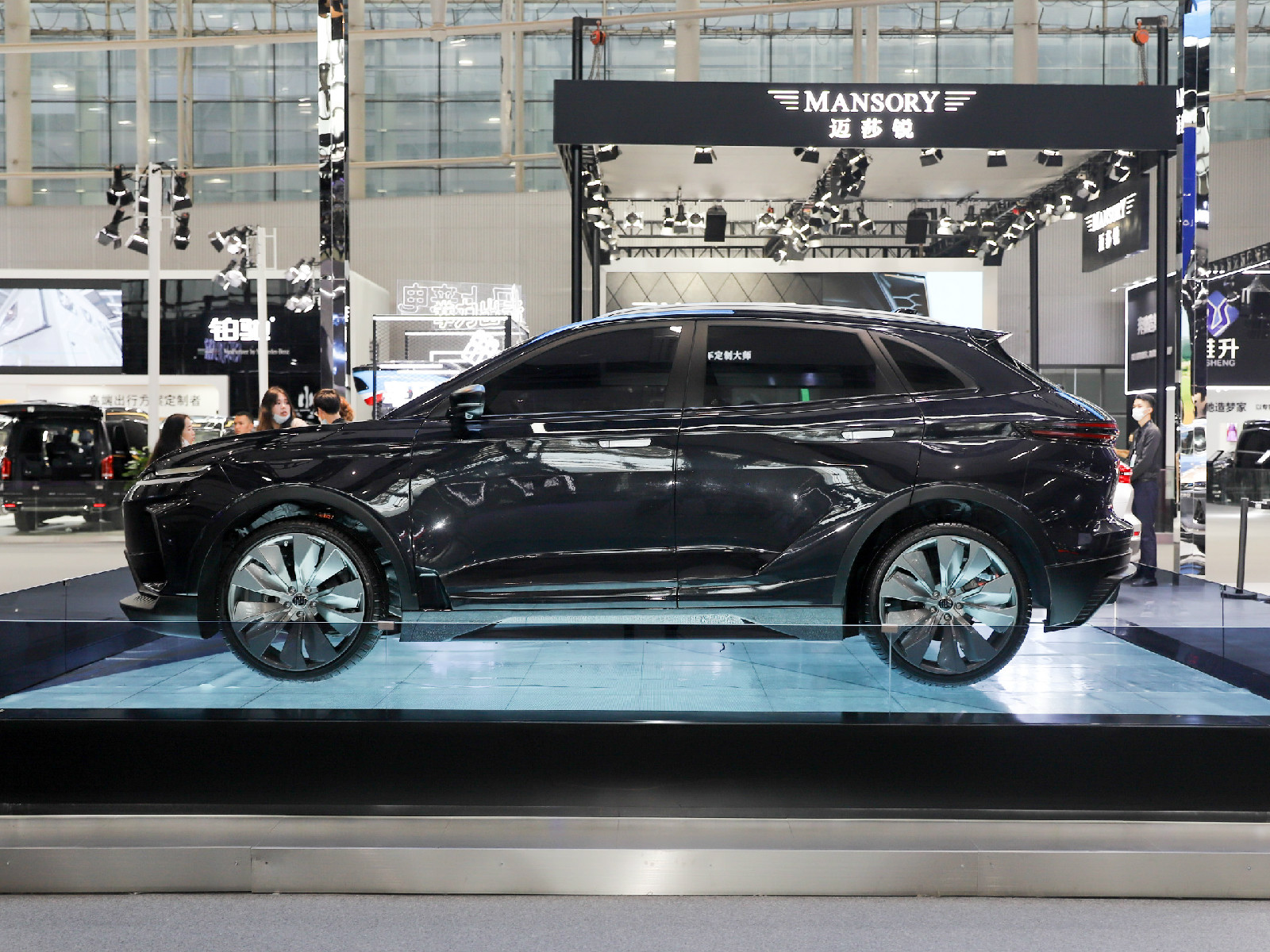威馬EX5車展高清大圖