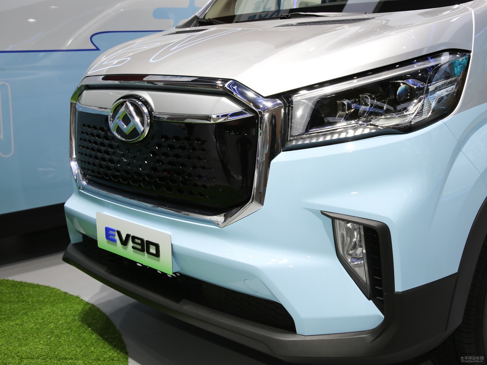 新途EV90外觀高清大圖