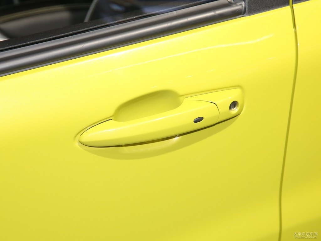 ˼𩻨ӈDƬ