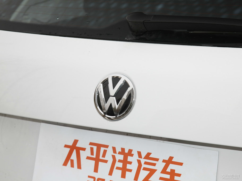 探岳車尾外觀圖片