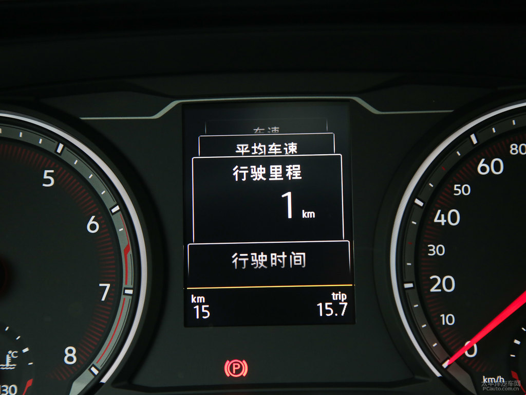 探岳中控內(nèi)飾圖片