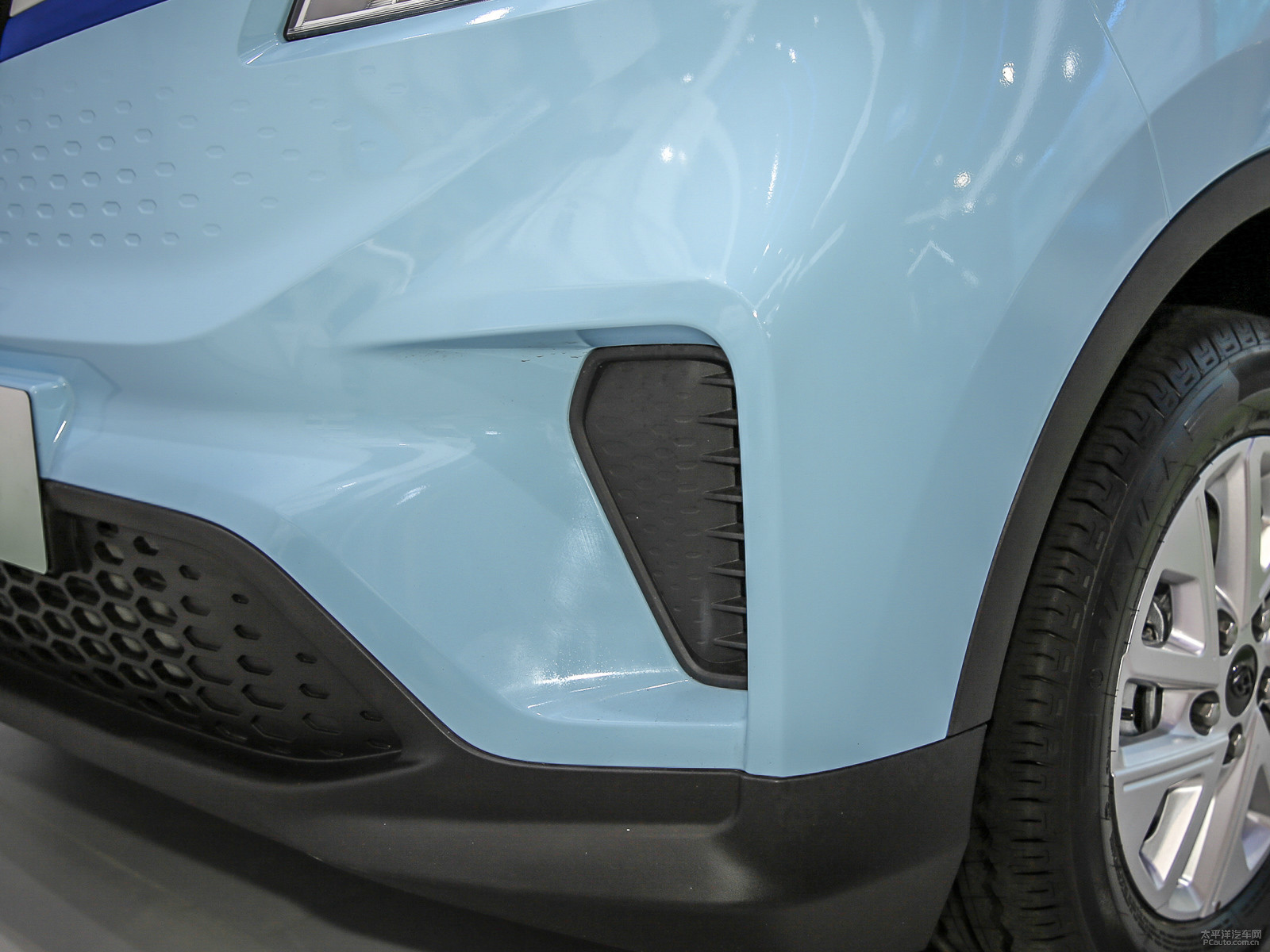 大通EV30外觀高清大圖
