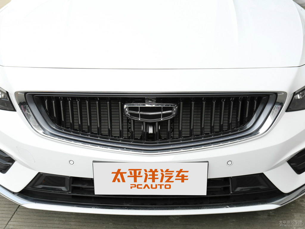 冰晶白星瑞車(chē)頭外觀(guān)圖片