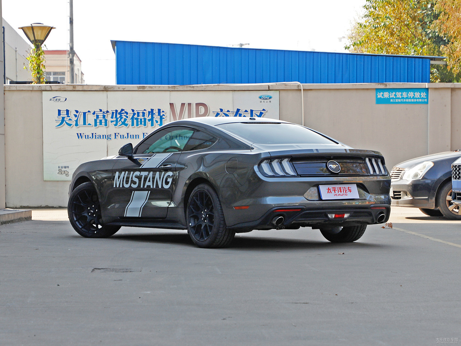 福特Mustang外觀高清大圖