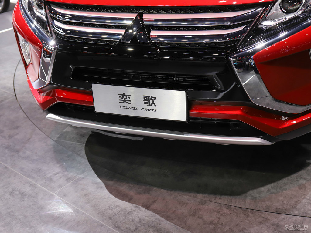 鉆石紅奕歌車(chē)頭外觀(guān)圖片
