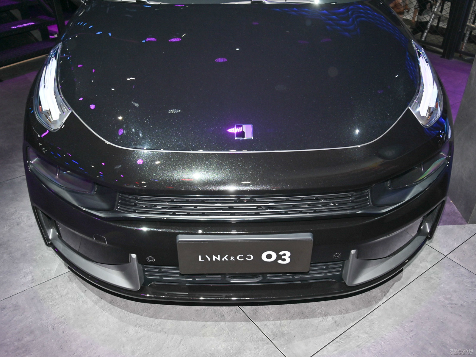 領(lǐng)克03外觀高清大圖