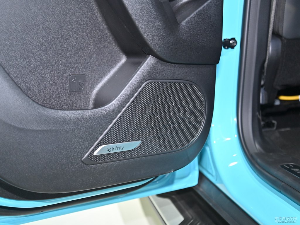 哈弗大狗車廂內(nèi)飾圖片