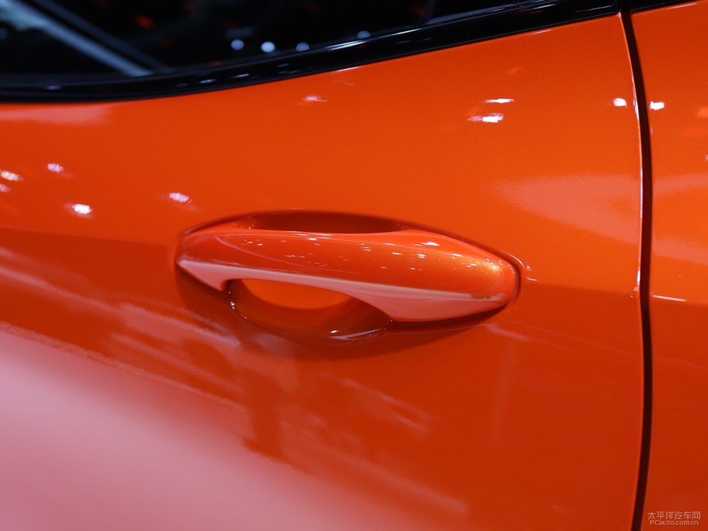 元?dú)獬任号?VV5車(chē)身外觀圖片