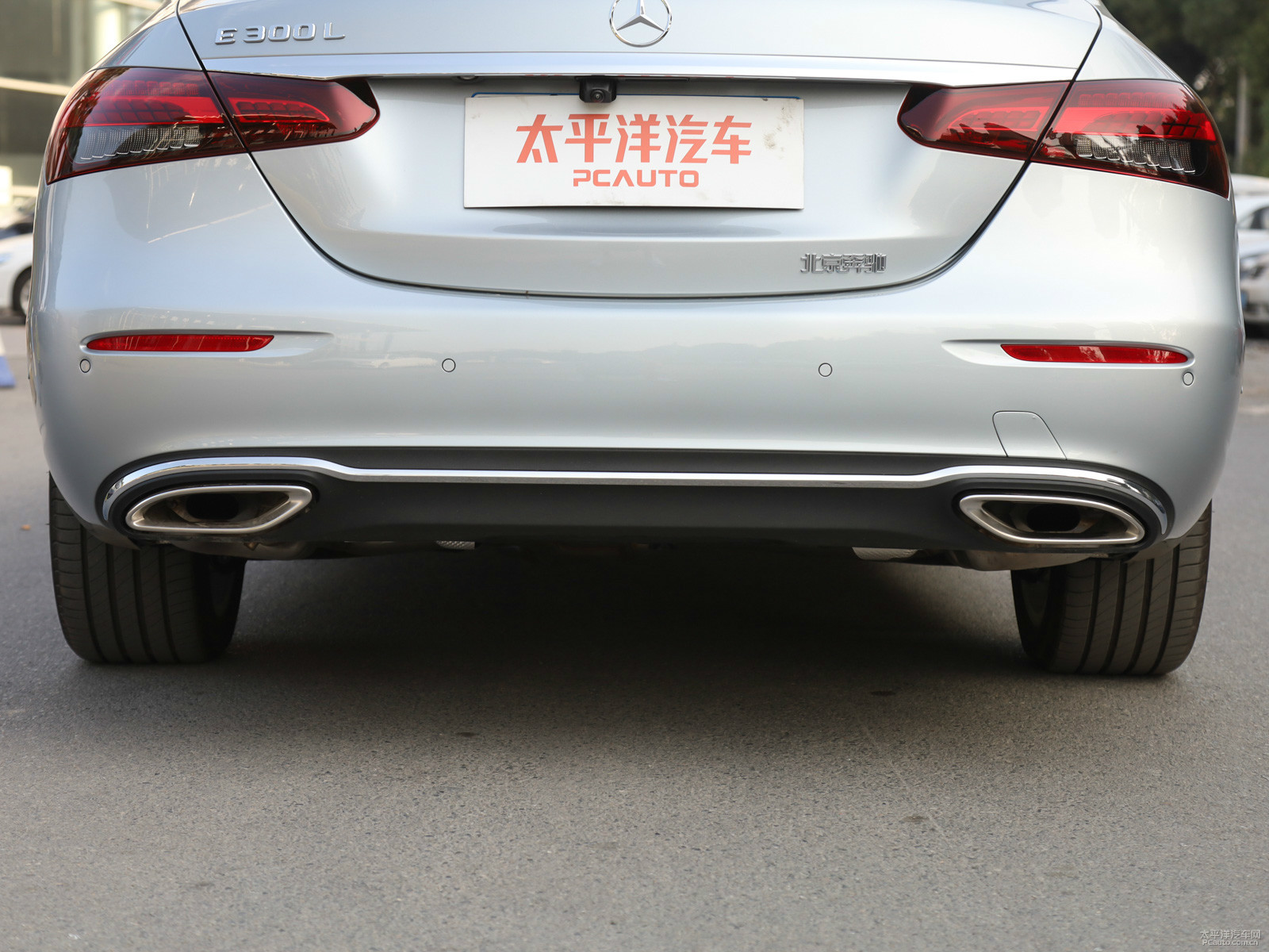 奔馳E級(jí)外觀高清大圖
