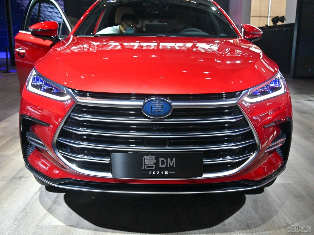 赤帝紅唐新能源車頭外觀圖片