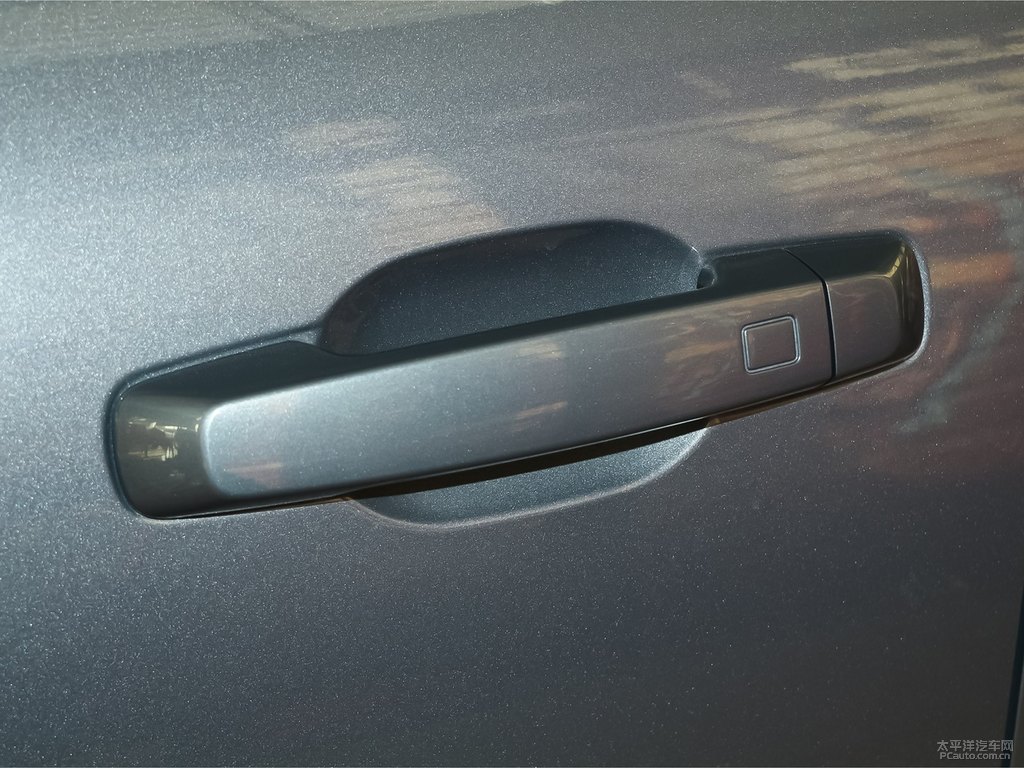 灰狗哈弗大狗車身外觀圖片