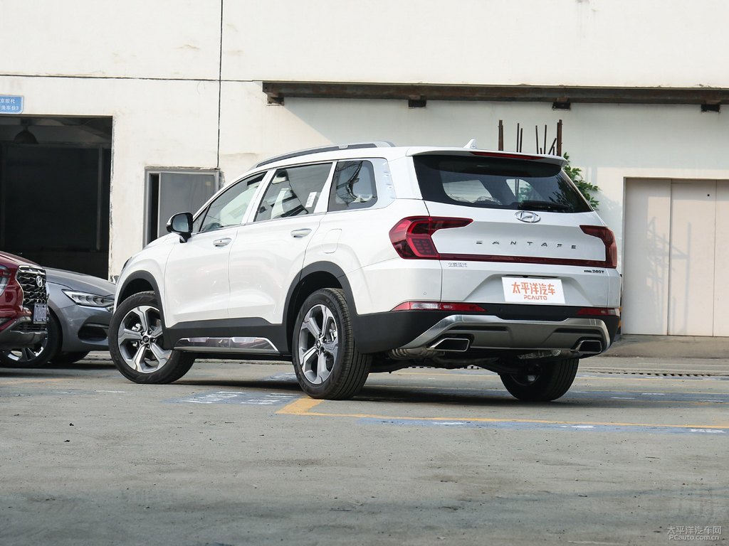 水晶白勝達整車外觀外觀圖片
