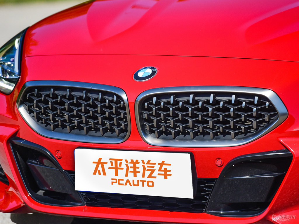 三藩紅寶馬Z4車頭外觀圖片