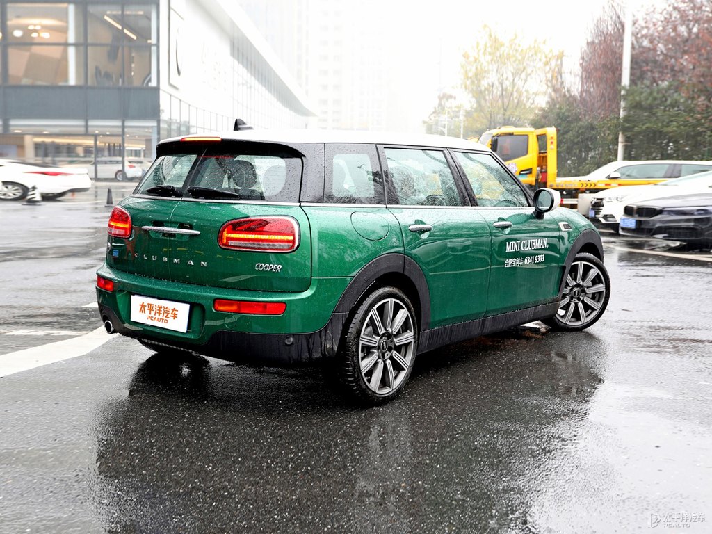 白色/英倫綠MINI CLUBMAN整車外觀外觀圖片
