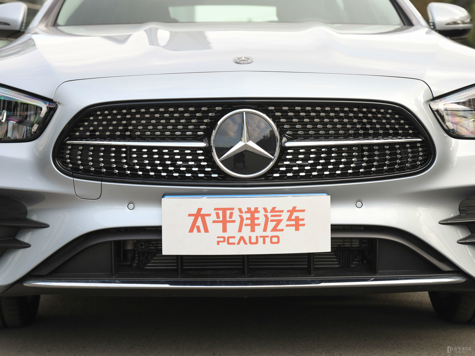 奔馳E級外觀高清大圖