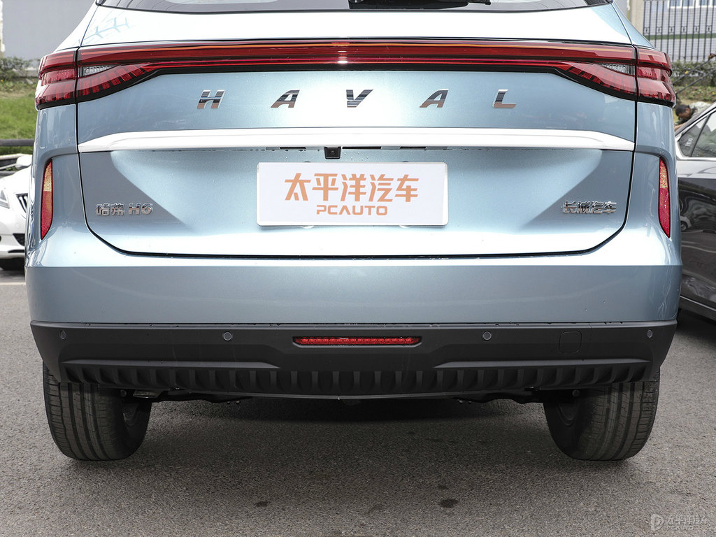 青礬綠哈弗H6車尾外觀圖片