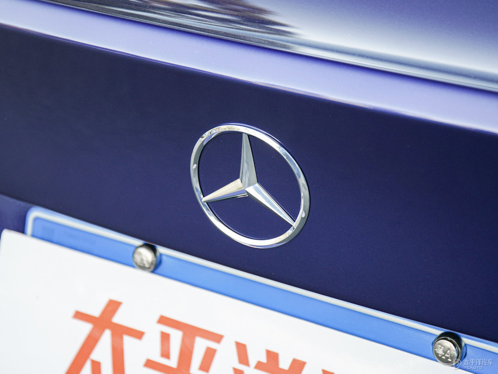 星野藍(lán)奔馳A級(jí)車尾外觀圖片