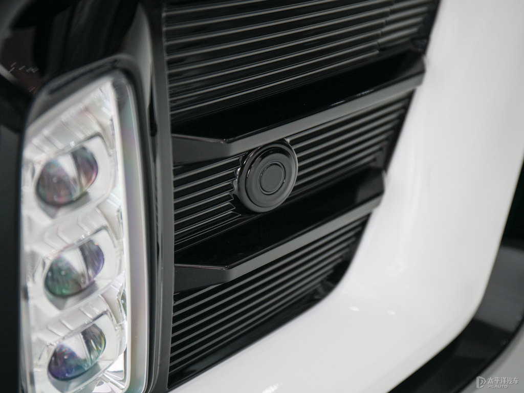 ѩκ VV7-PHEV܇^^DƬ