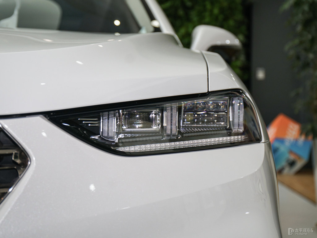 ѩκ VV7-PHEV܇^^DƬ