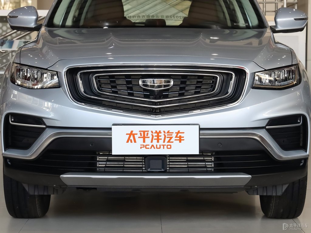珍珠銀博越車頭外觀圖片
