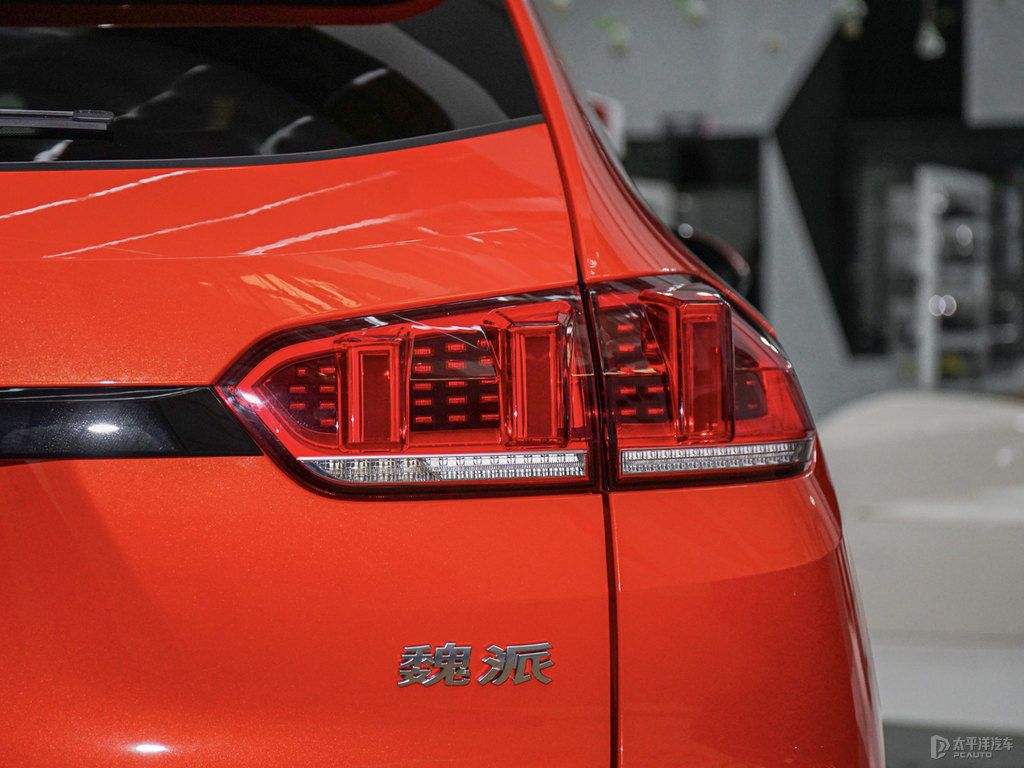 元?dú)獬任号?VV5車尾外觀圖片