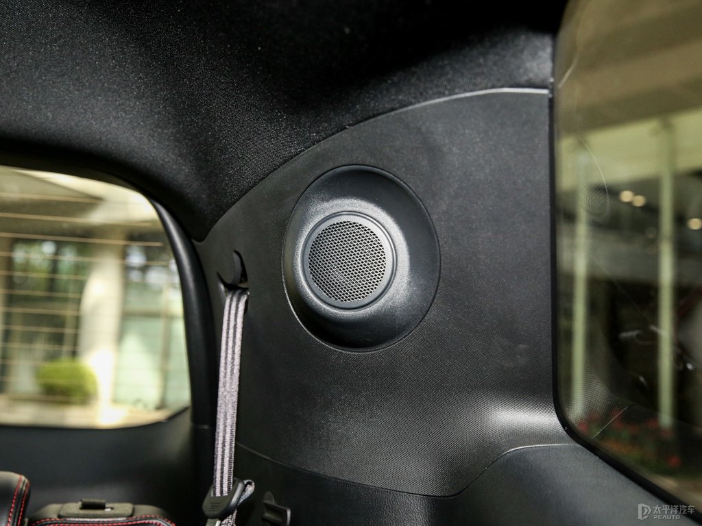 皓月白銳界L車廂內(nèi)飾圖片