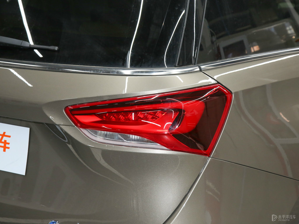 麥田金別克GL6車尾外觀圖片