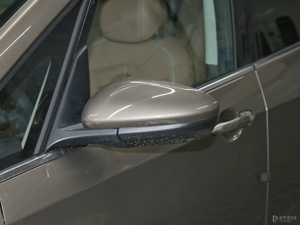 麥田金別克GL6車身外觀圖片